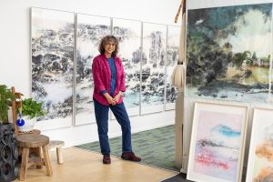 Cathay Pacific - Gallery in the skies: in conversation with artist Nina Pryde
